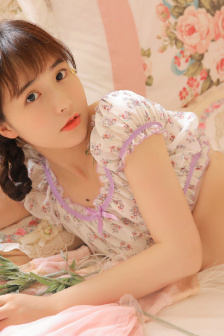 俏皮小花仙